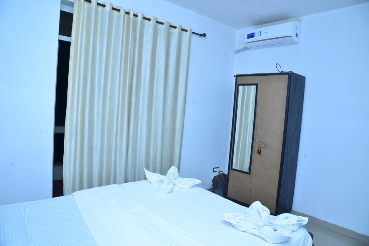 Cliff Heaven 2 Bhk Ac Apartment Orlim Zewnętrze zdjęcie